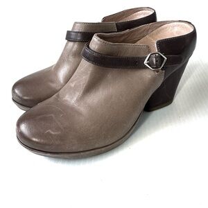 Dansko Malissa taupe grey mule slip on heeled shoes leather size 38